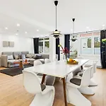 Apartamento Schicker Wohntraum 9 Pers City, Lift, Parken